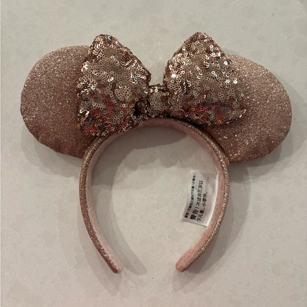 Rose Gold Minnie Ears. New without tags.
